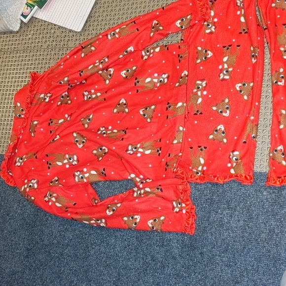 Red Rudolph the red nosed reindeer pajamas - Picture 7 of 7